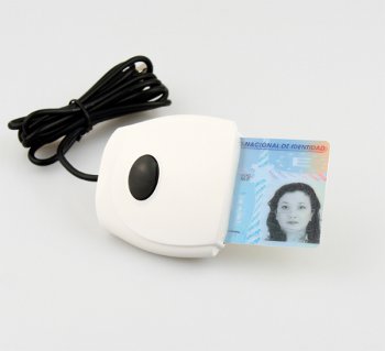 PC City regala un lector de DNI electrónico al comprar cualquier producto