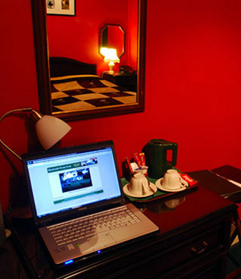 Zyxel lleva el Wi-Fi a la hostelería con N4100