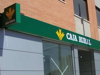 Las cajas rurales apuestan por la cartelería digital de la mano de Inves y el Corte Inglés