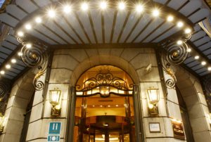 Hoteles catalanes y andaluces, los más reservados vía móvil