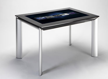 Ropa digital en las tiendas de Victorio & Lucchino