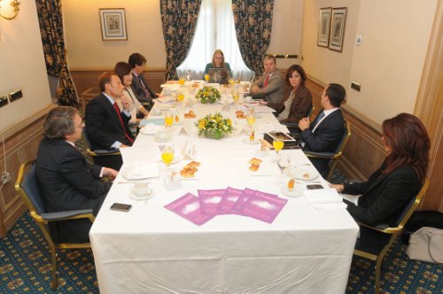 SAP cede terreno a sus partners en la gran cuenta