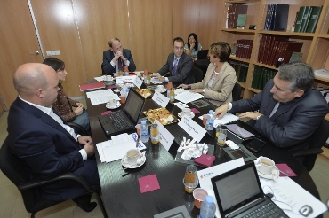 mesa seguridad CHANNEL PARTNER octubre 2013