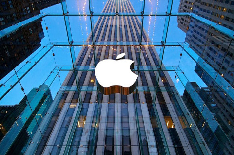 La acción de Apple se deja un 10% y arrastra a Wall Street