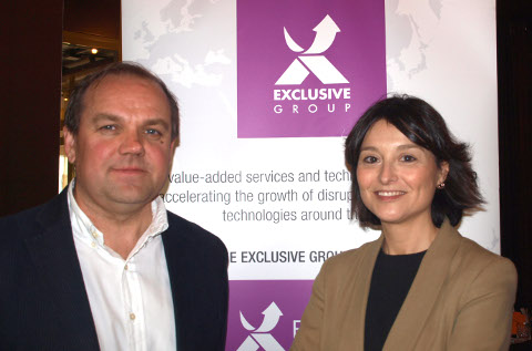 Vesku Turtia, de Nozomi, y Carmen Muñoz, de Exclusive Networks.