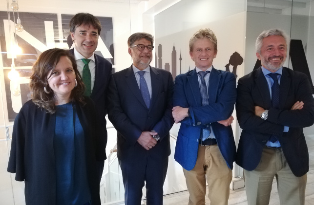 Equipo directivo de Recyclia, con José Pérez en el medio.