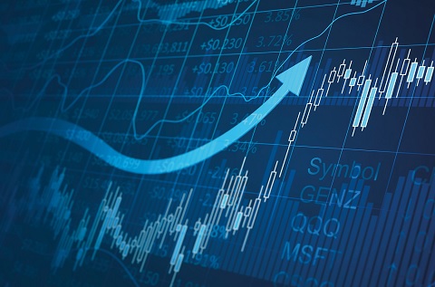 Praim mejora ingresos