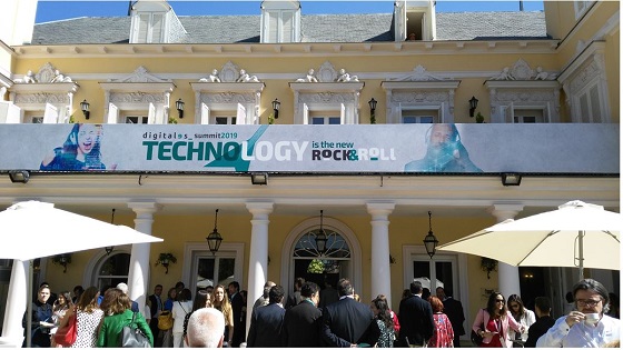 España tiene que subirse al carro de la digitalización para no quedarse a la cola de Europa