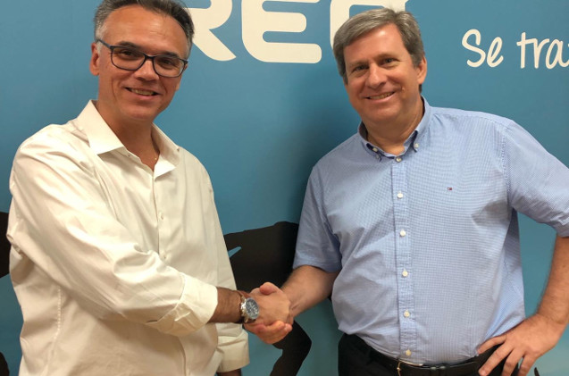 Andrés García, country manager de Retarus en España, y Chuck Cohen, jefe de Ireo.