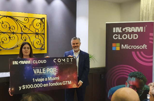 Visualfy recoge el premio Comet.