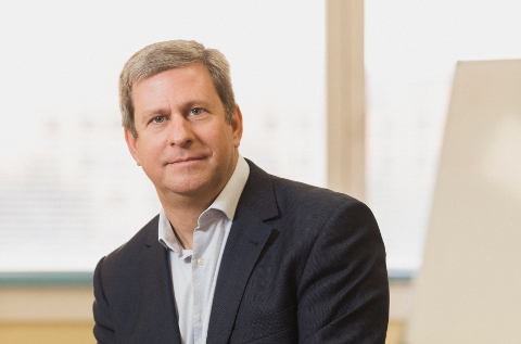 Chuck Cohen, director general de Ireo