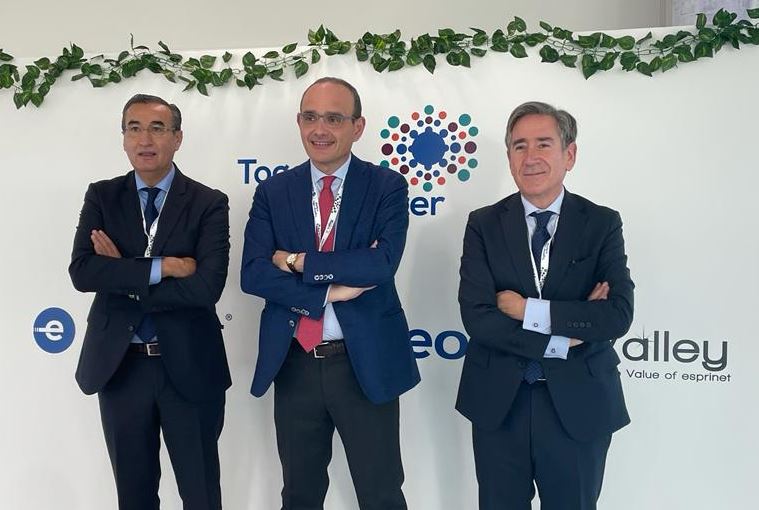 Equipo directivo de Esprinet, con Alessandro Cattani al centro.