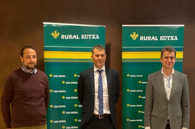 Ander Gogorza, Iñaki Maeztu y Tomàs Font