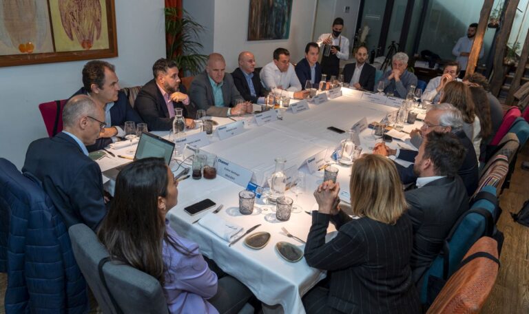 DEBATE: La ciberseguridad de las empresas empieza por la concienciación