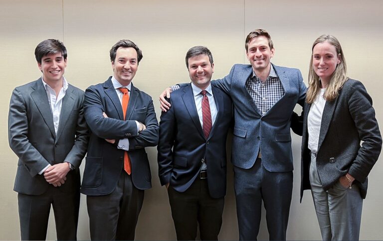 Vass compra la estadounidense Copilot.