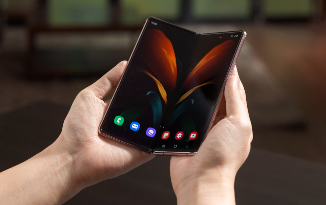 Samsung Galaxy Fold2. 