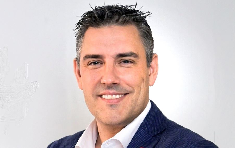 Francisco López, de Lenovo.