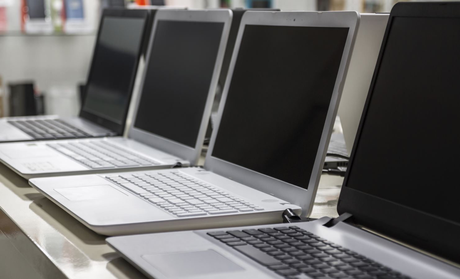 Las ventas del PC caen un 30%